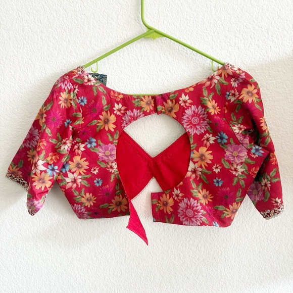 NWT Lashkaraa Elegant Red Floral Saree - Picture 4 of 16